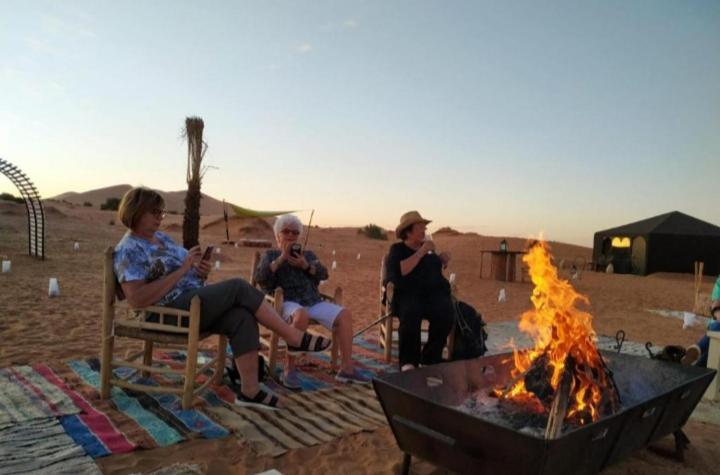 Merzouga Top Luxury Camp Kültér fotó